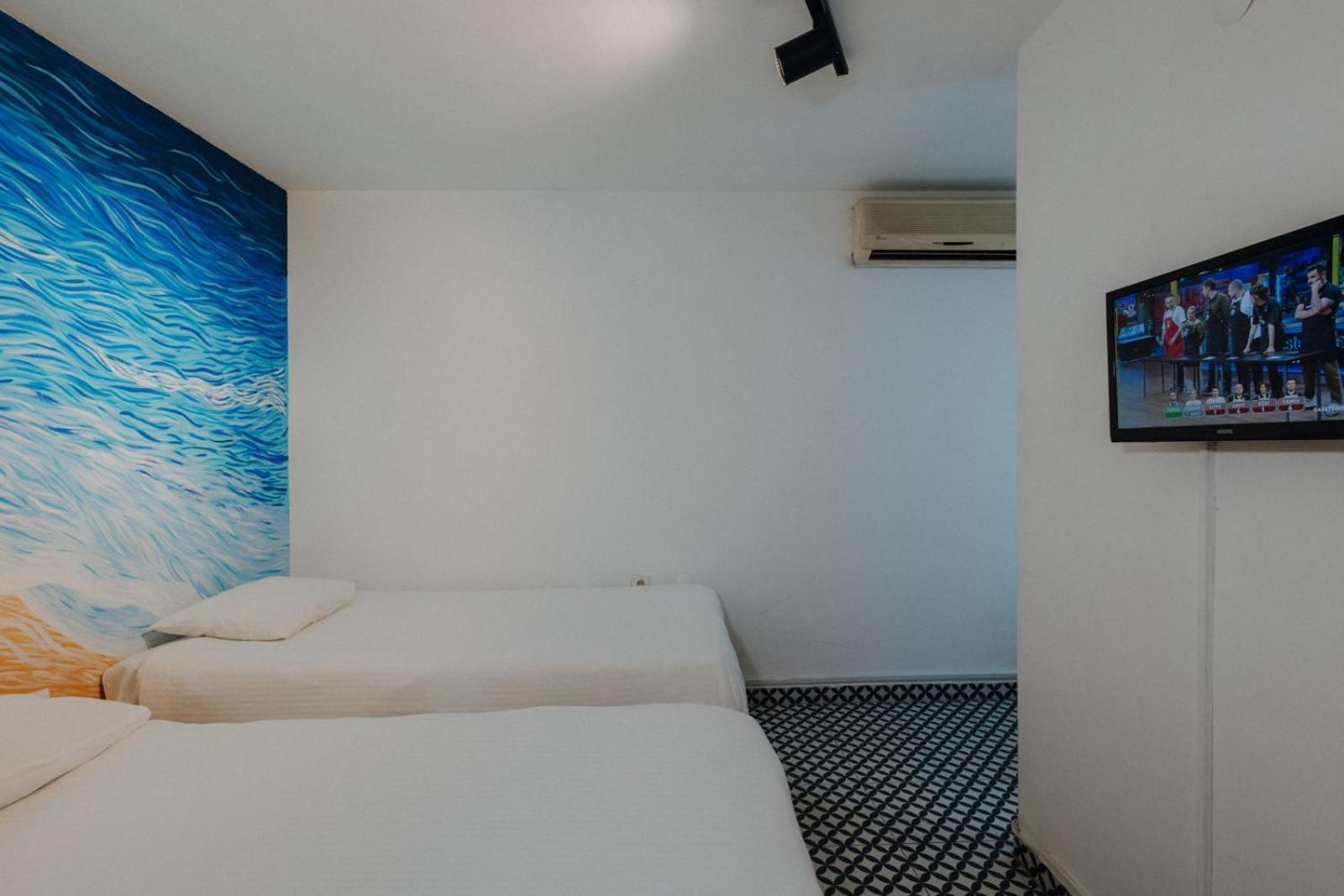 Deniz Pansiyon Izmir Exterior photo